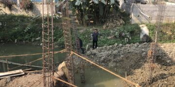 इटहरीमा पैनी माथी बनेको संरचना भत्काउन मेयर हेमकर्ण पौडेलको निर्देशन